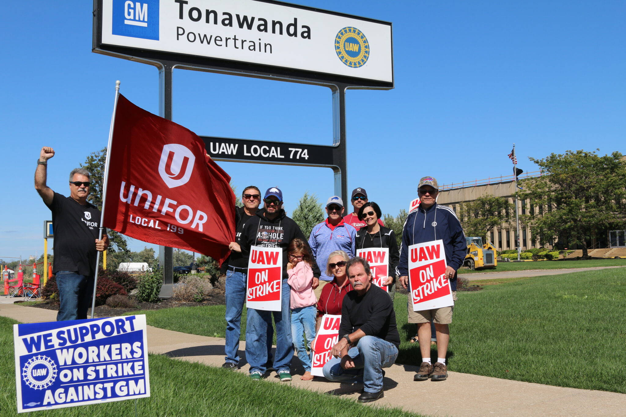 UAW Strike Strike Continues Unifor Local199